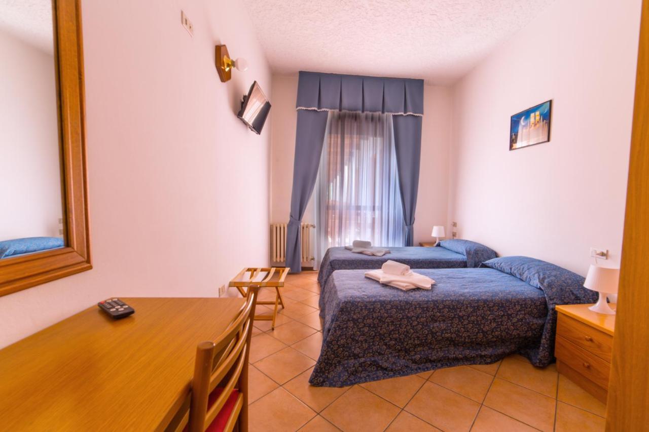 Hotel Sancamillo Димаро Экстерьер фото